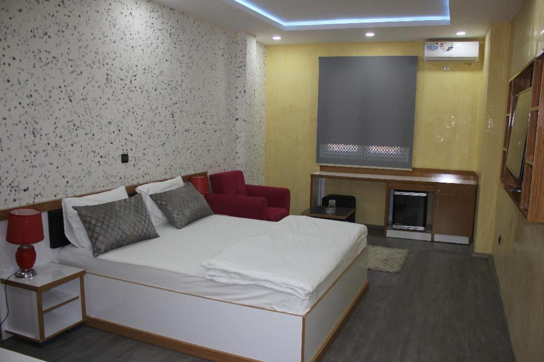 Turkuaz Residence Hotel อิสตันบูล ภายนอก รูปภาพ