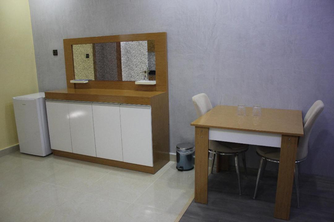 Turkuaz Residence Hotel อิสตันบูล ภายนอก รูปภาพ